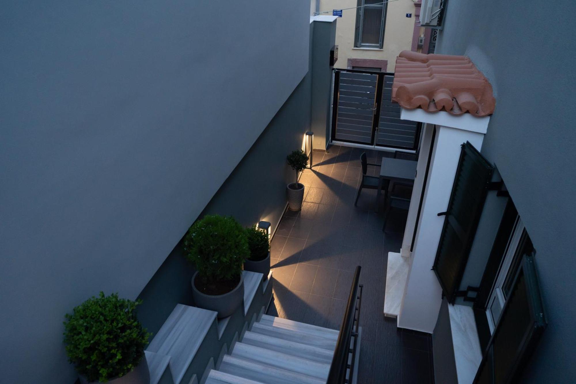Agora Apartments Митилини Экстерьер фото